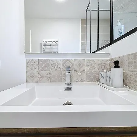 Villa La Caminade - Maison Neuve - Climatisation Et Wifi